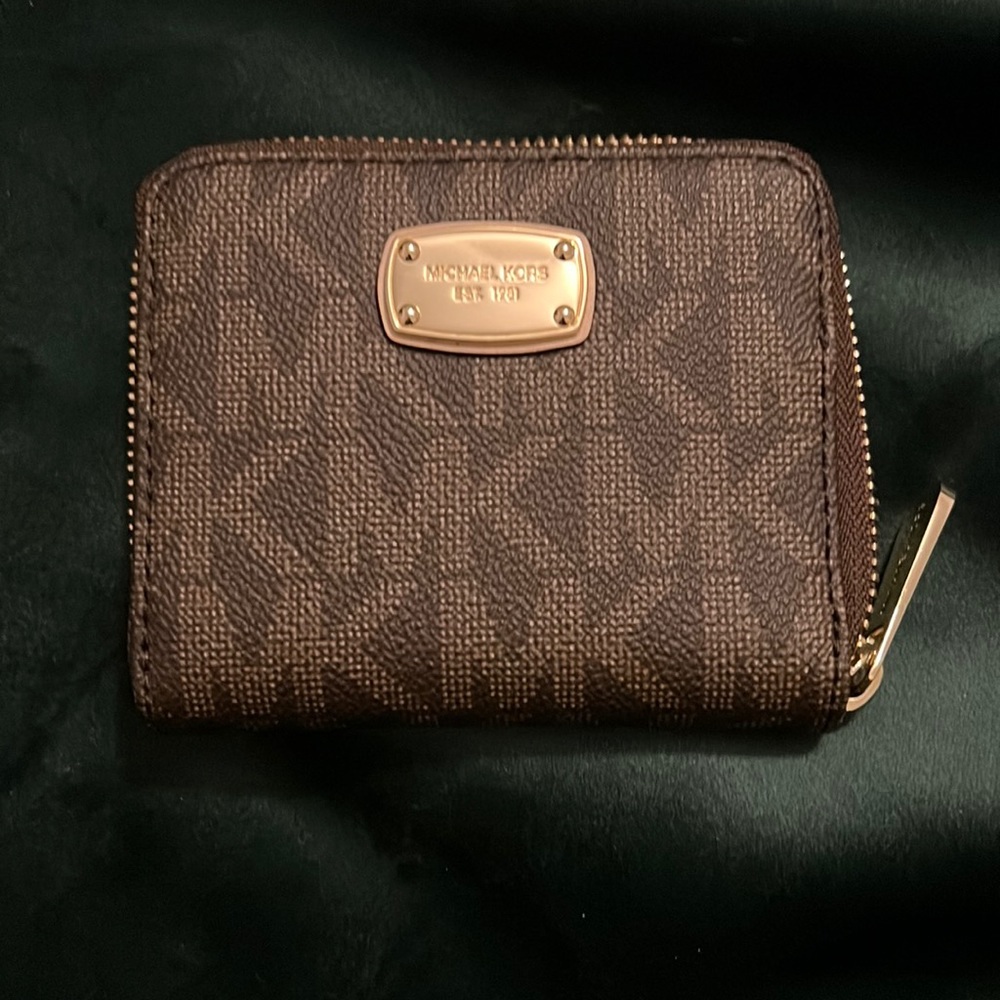 Michale Kors Mini Wallet